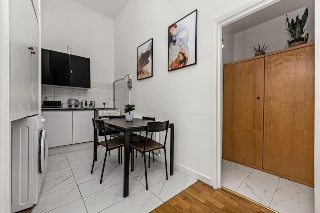 Апартаменти Deluxe Flat On Kentish Town Лондон Екстер'єр фото